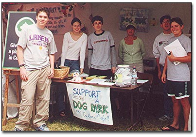We welcome all volunteers. Since Friends of the Culver City Dog Park is a non profit organization, students can get community service credit for their volunteer efforts.